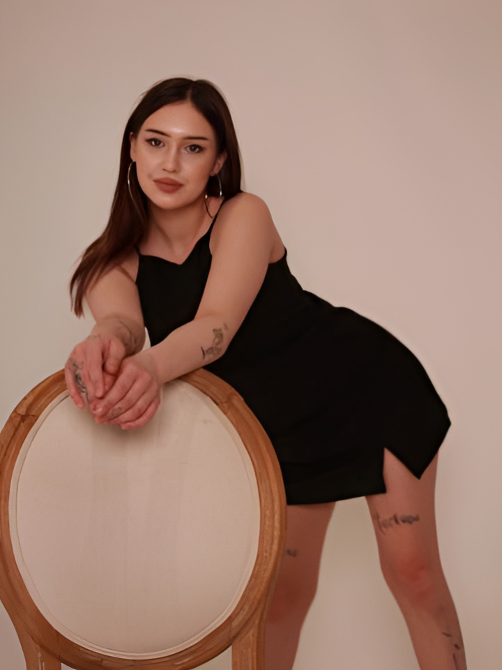 Илона привлекальеная девушка из Целина цена от 5000 руб