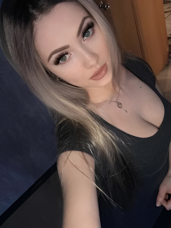 Индивидуалка Карина, доступна для личного знакомства от 1500 руб