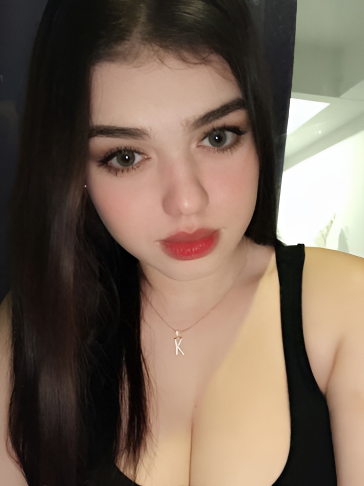 Злата привлекательная девушка из Целина цена от 10000 руб