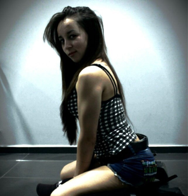 Арина привлекальеная девушка из Целина цена от 3500 руб