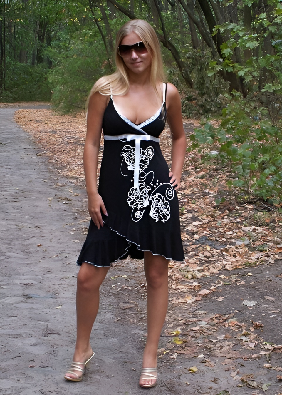 Марина привлекательная девушка из Целина цена от 3500 руб