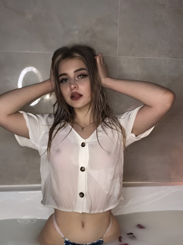 Илона привлекательная девушка из Целина цена от 4000 руб