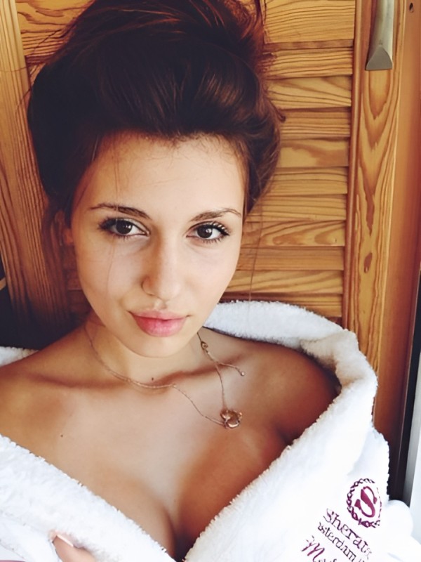 Мария привлекательная девушка из Целина цена от 1500 руб